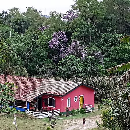 O Brejo Encantado Hospedagem E Hostel Embu Eksteriør bilde
