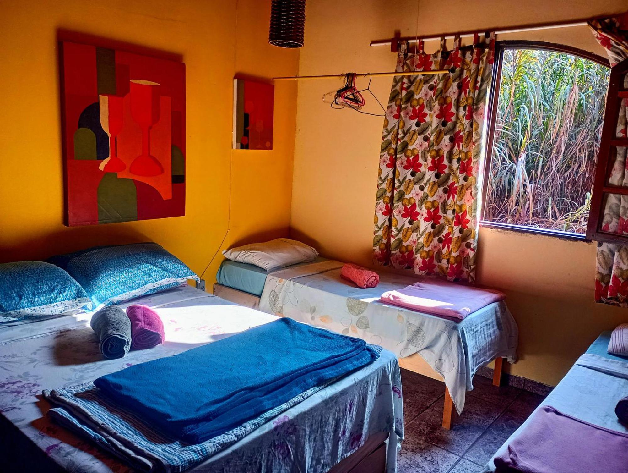 O Brejo Encantado Hospedagem E Hostel Embu Eksteriør bilde
