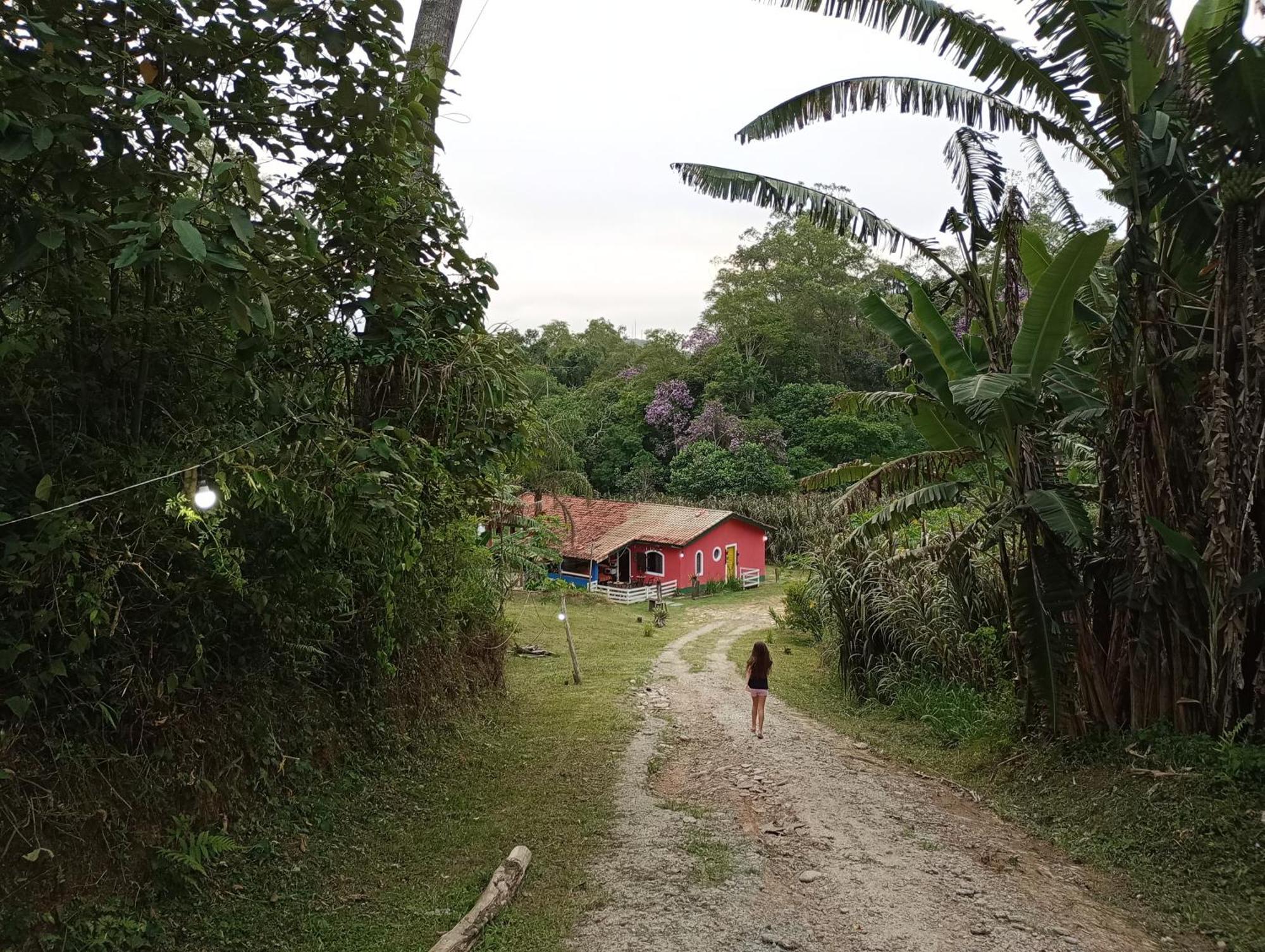 O Brejo Encantado Hospedagem E Hostel Embu Eksteriør bilde