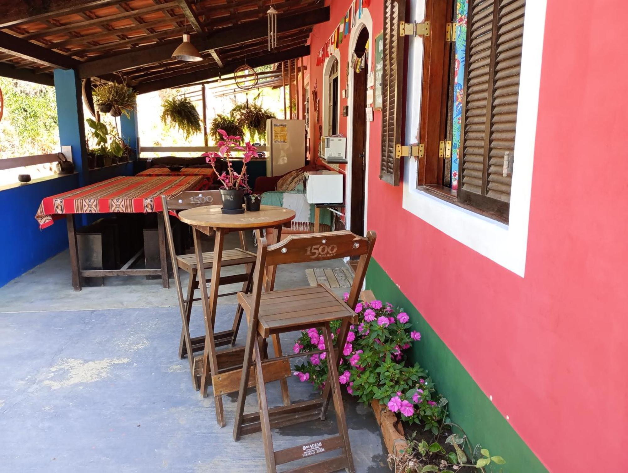 O Brejo Encantado Hospedagem E Hostel Embu Eksteriør bilde